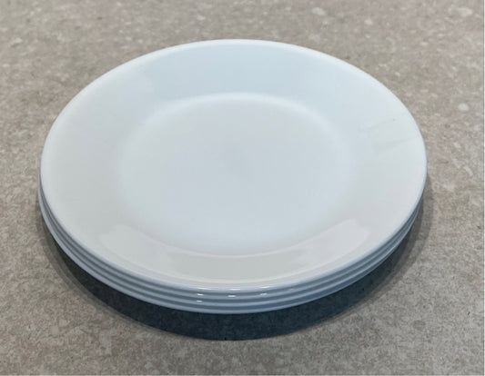 Set of 4 Corelle Plates