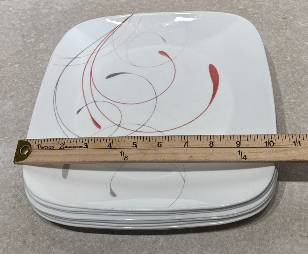 Set of 8 Corelle Dinner Plates - as is