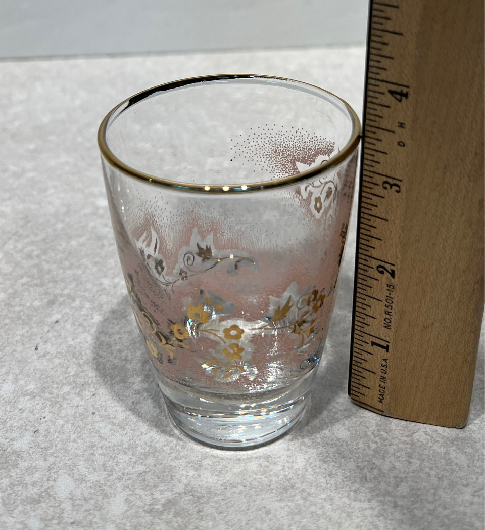 Set Of 4 Vintage Glasses.