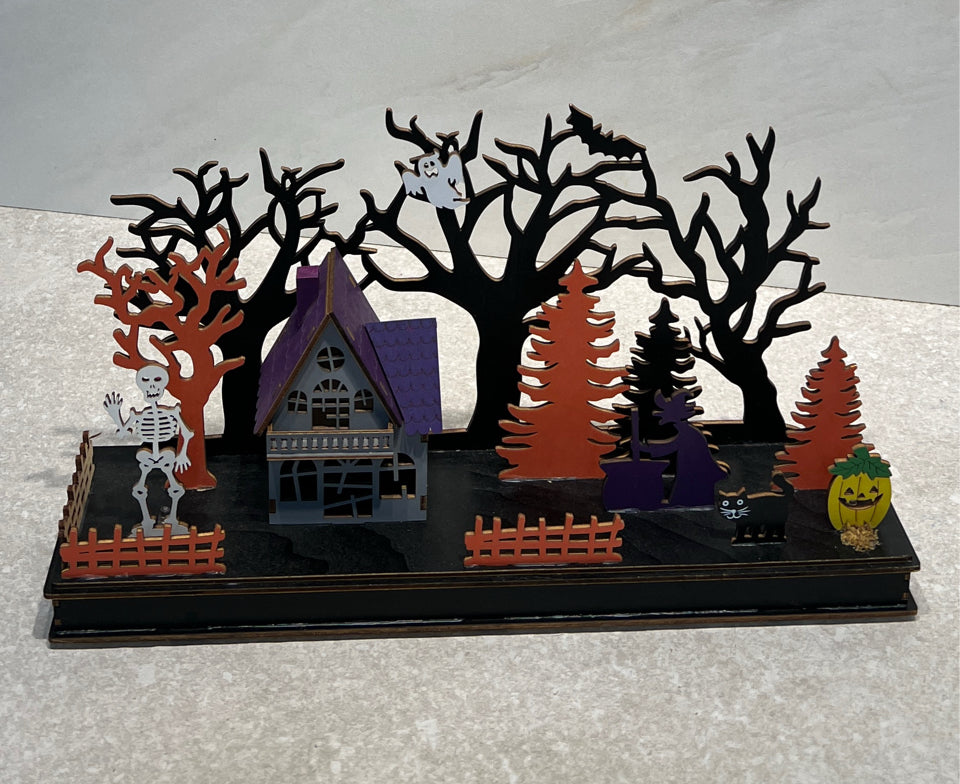 Illuminated Spooky Decor