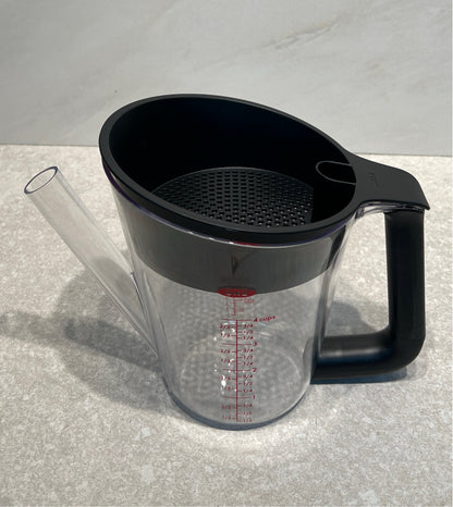 Gravy Dispenser