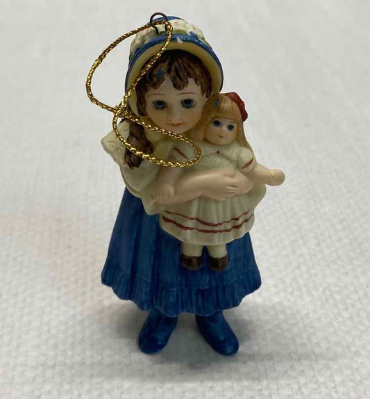 Figurine