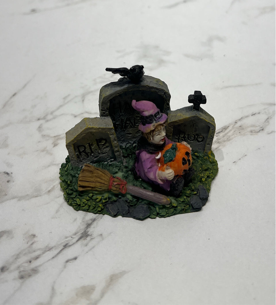 Halloween Figurine