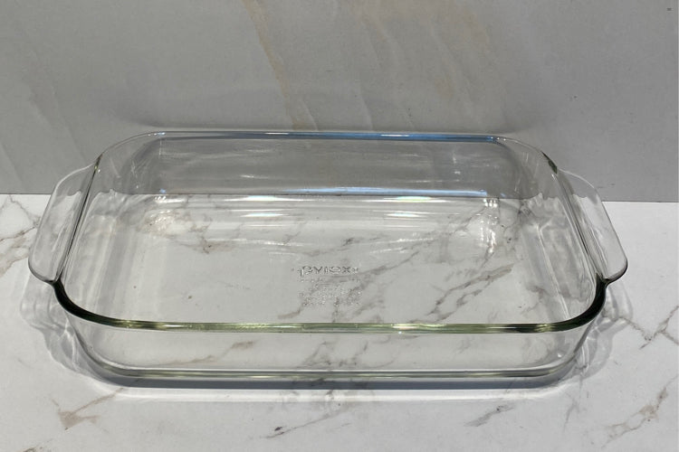 Pyrex Baking Dish