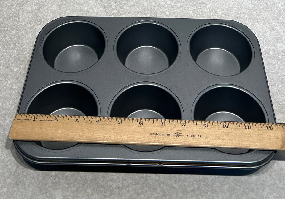 Muffin Pan