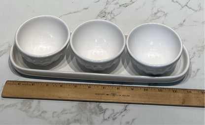 4 Tray With 3 Bowls