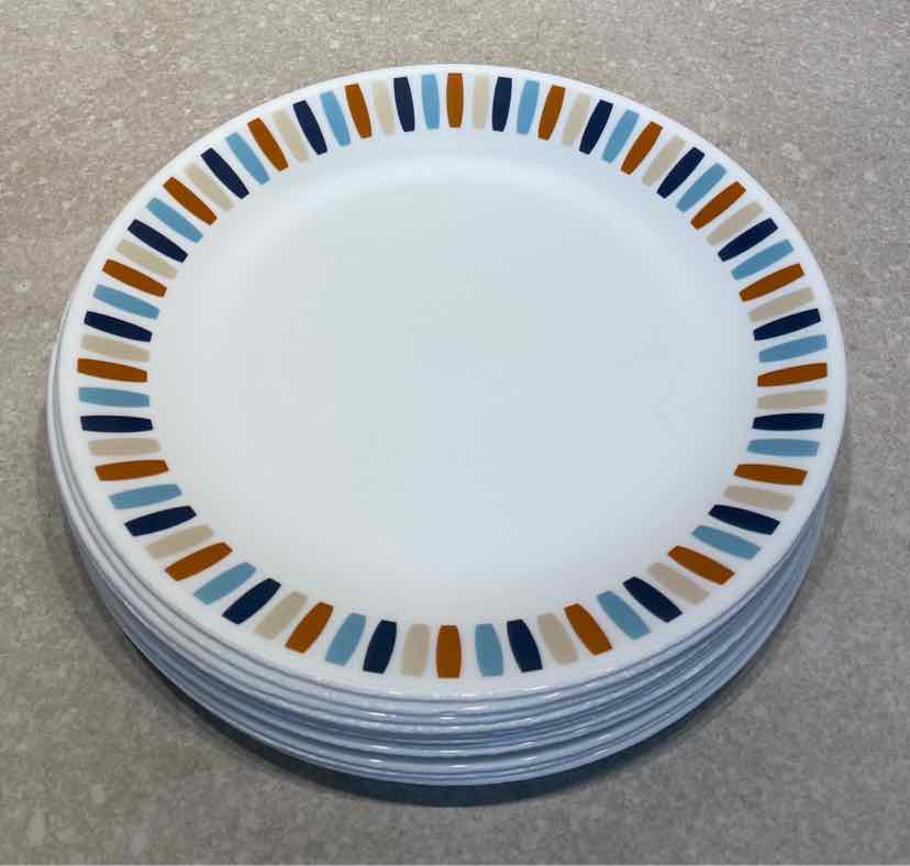 Set of 11 Corelle Plates
