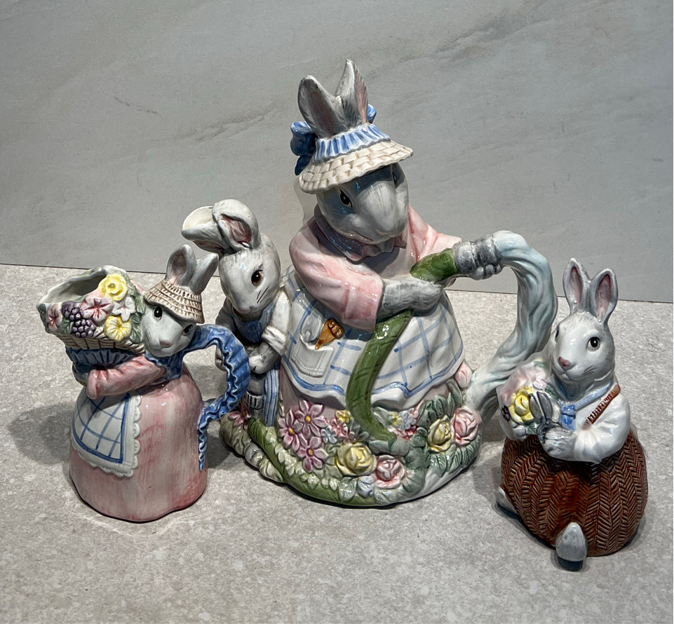 Fitz anf Floyd Teapot, Sugar, and Creamer