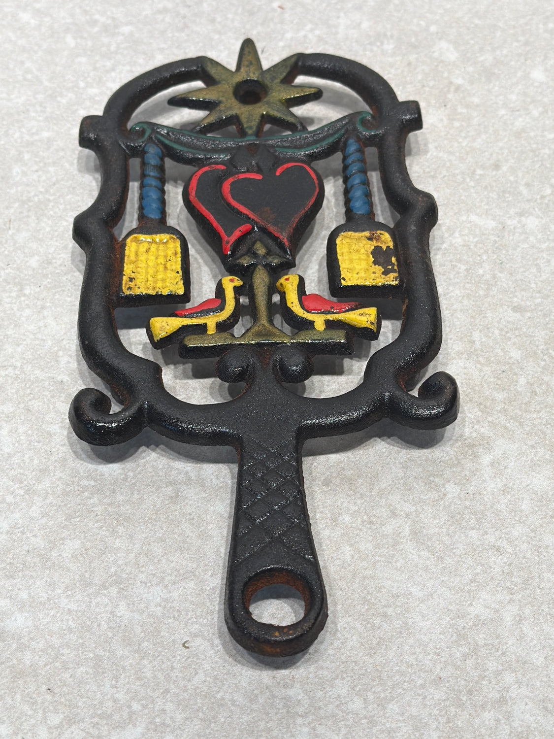 Trivet