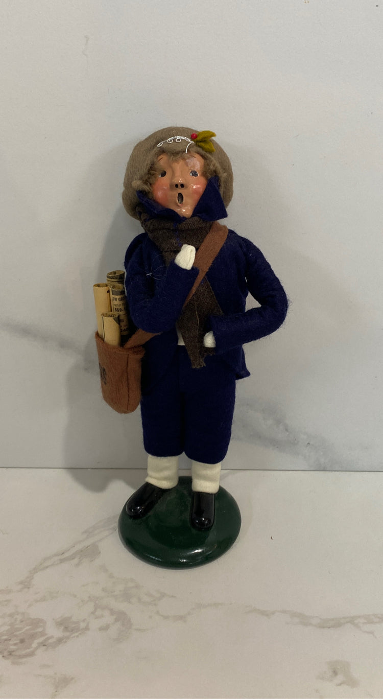 Byers Choice Caroler