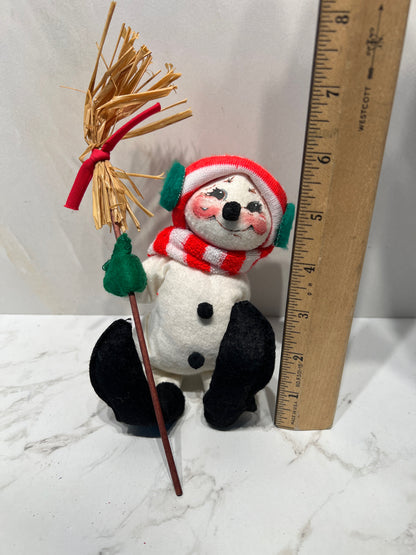 Annalee Snowman