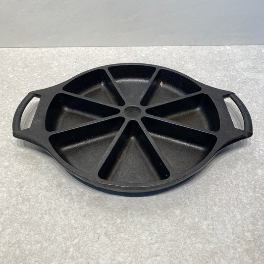Lodge Pan