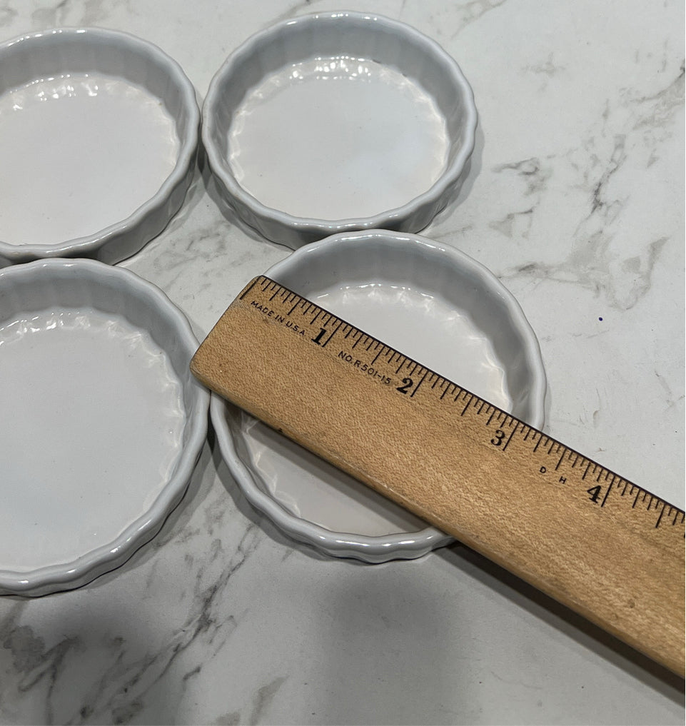 Set of 4 Dishes