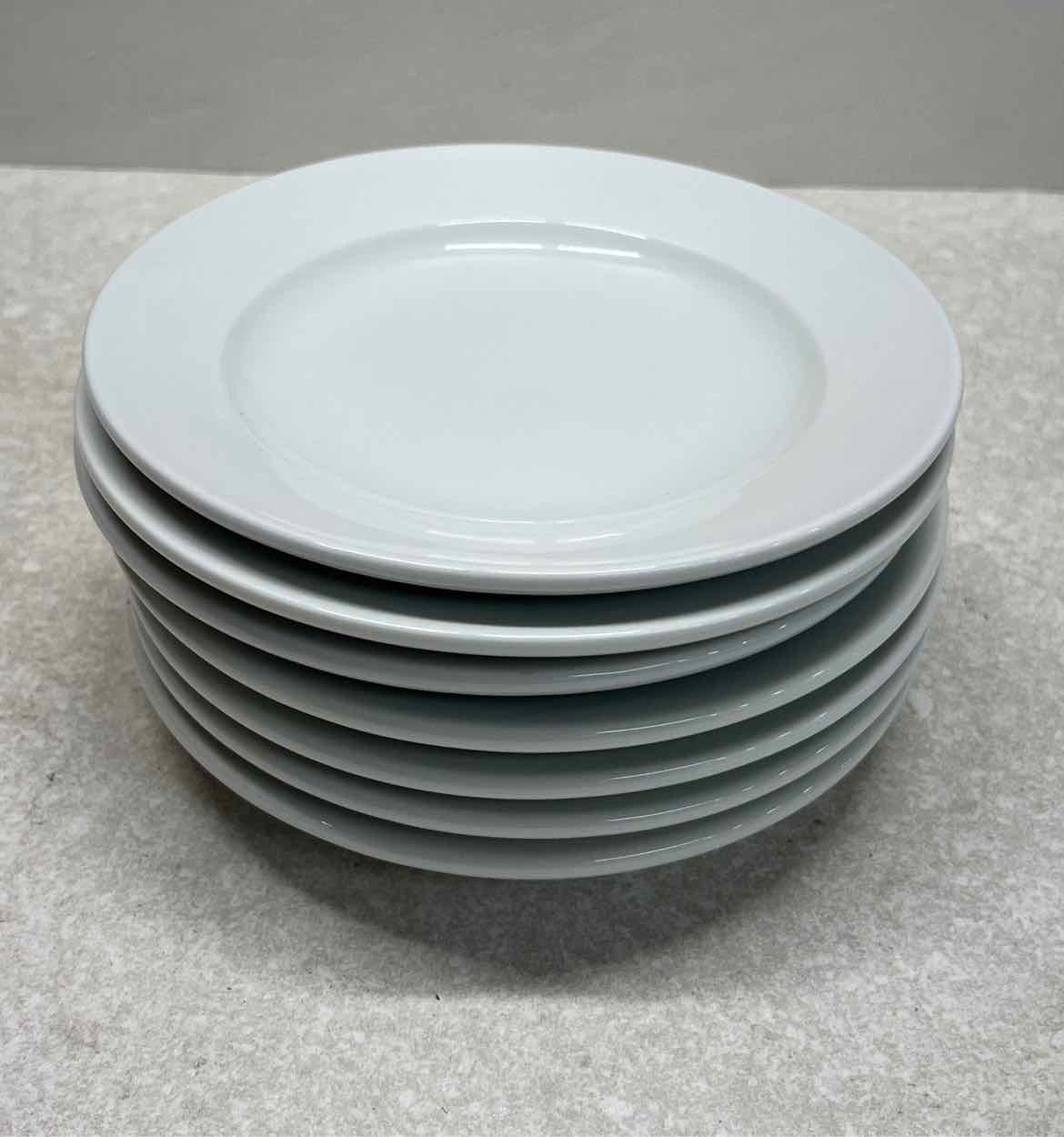 Set of 7 Williams Sonoma Plates