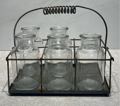 Carrier with 5 Bottles