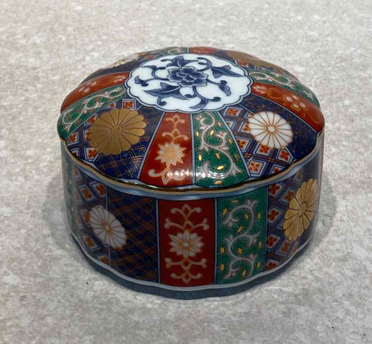 Empress Covered Box