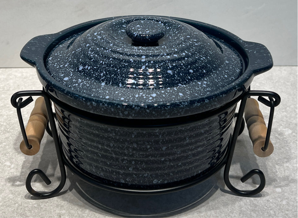 Bowl with Carrier