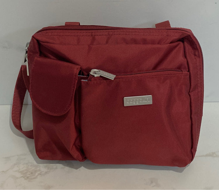 Baggalini Handbag