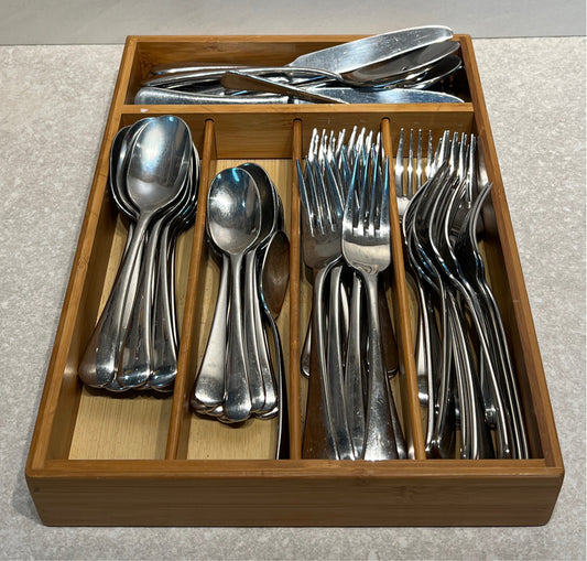 Lot of Oneida Silverware