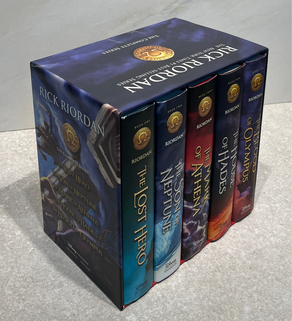 Rick Riordn Heroes Book Set