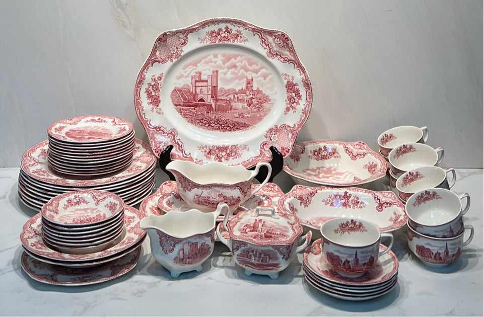 Old Britian Castles Dinnerware Set
