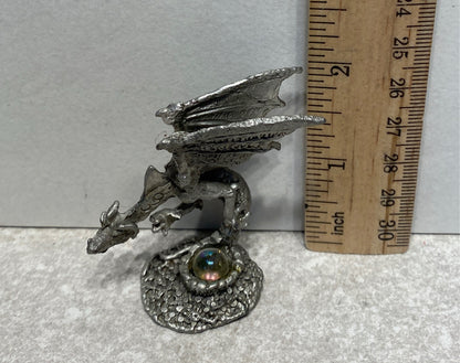 Pewter Figurie