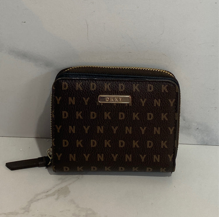 DKNY Wallet