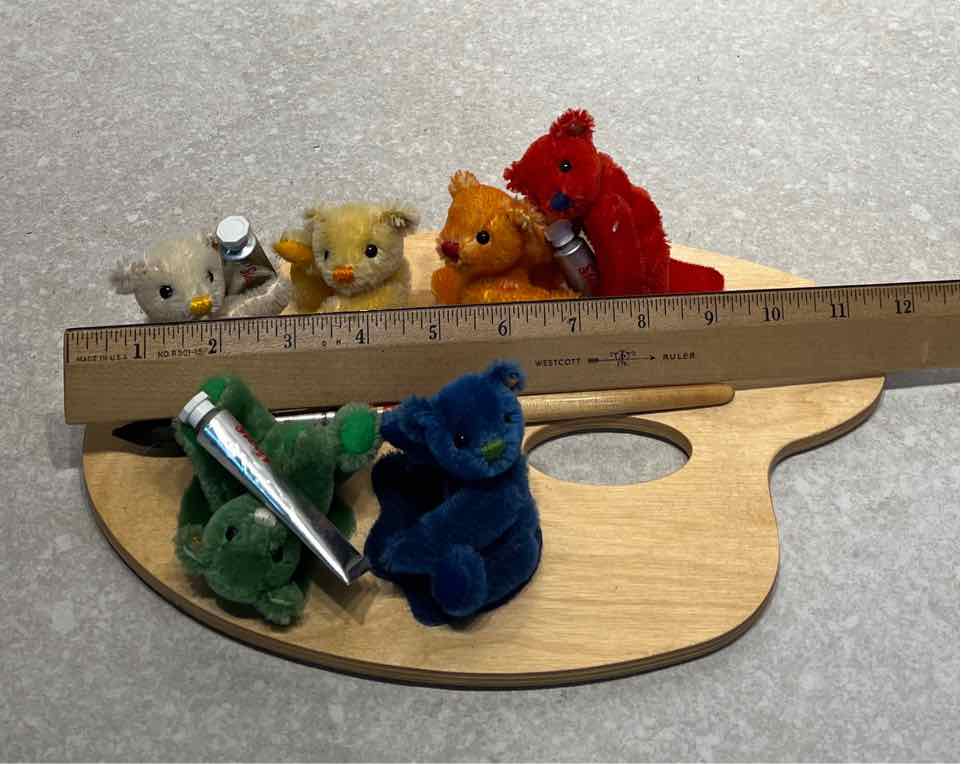 Steiff 038310 "Artist Palette"