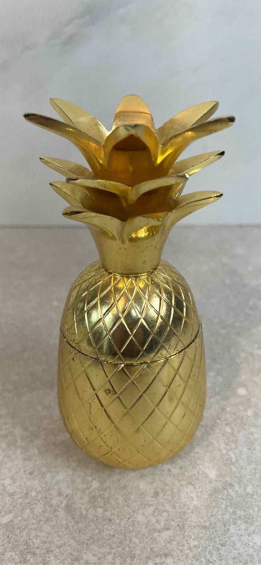 Covered Pineapple