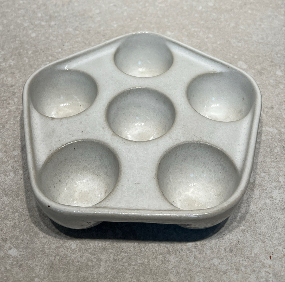 Bennington Pottery Egg Plate