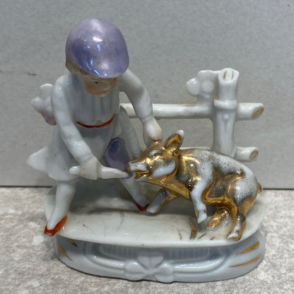 Figurine