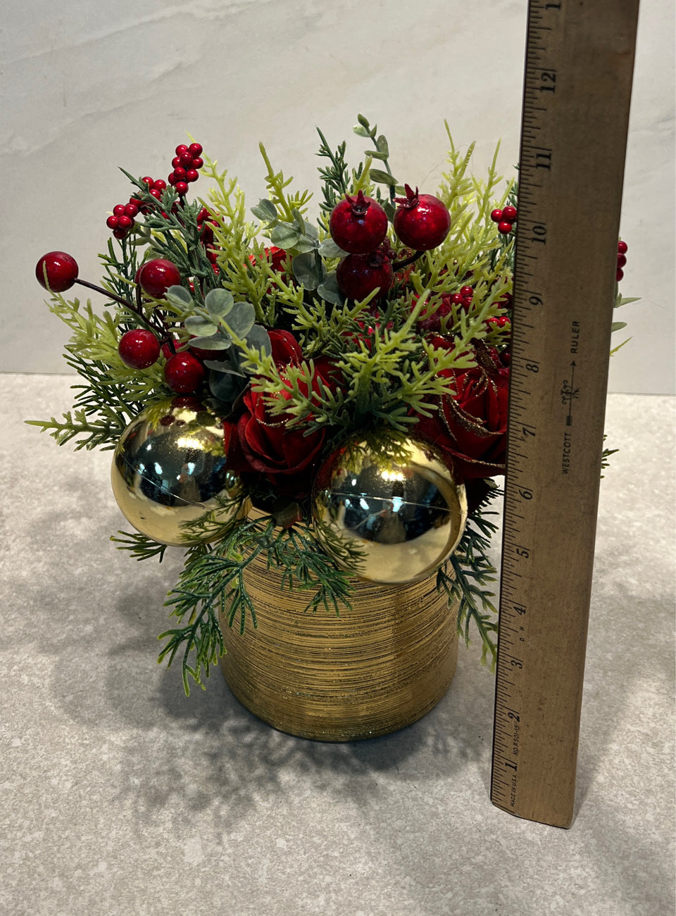 Artificial Decor