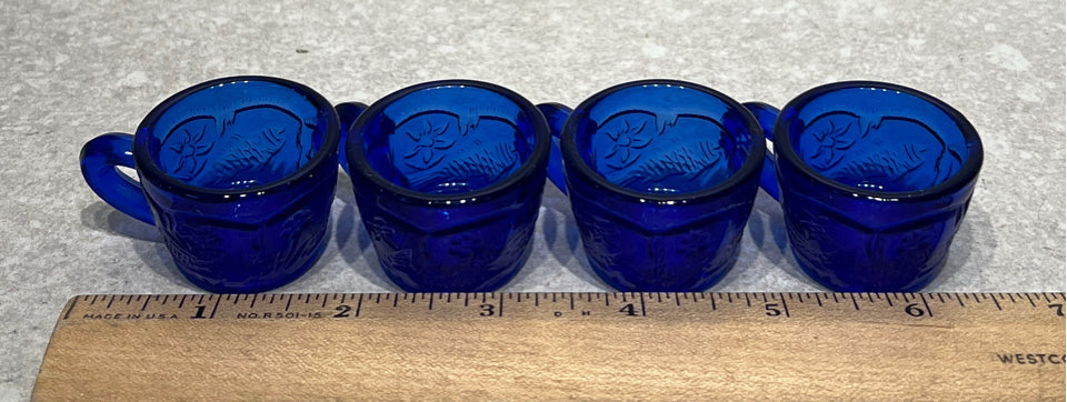 Set of 4 Mini Cups