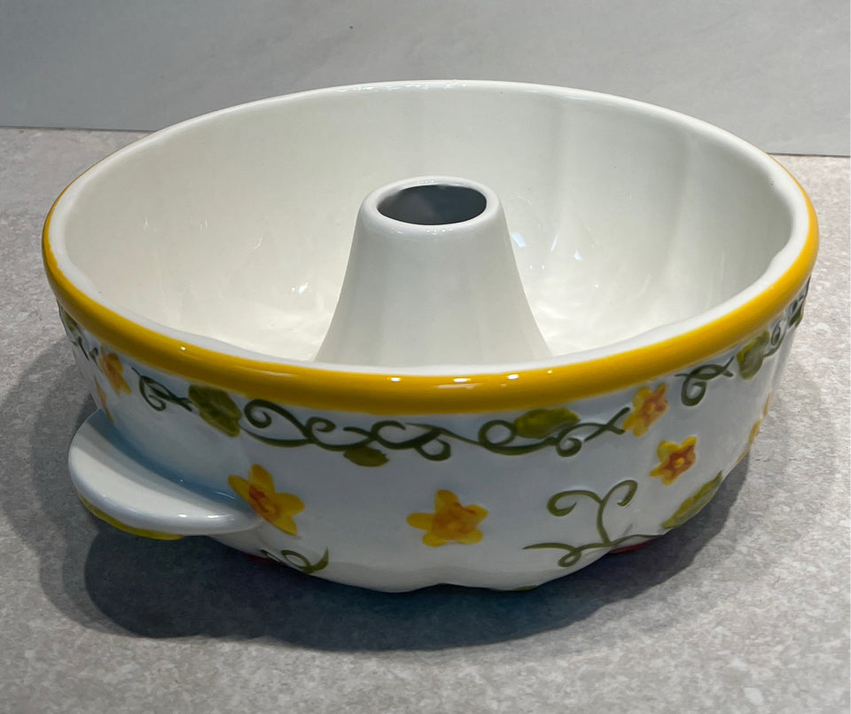 Temptations Bundt Dish