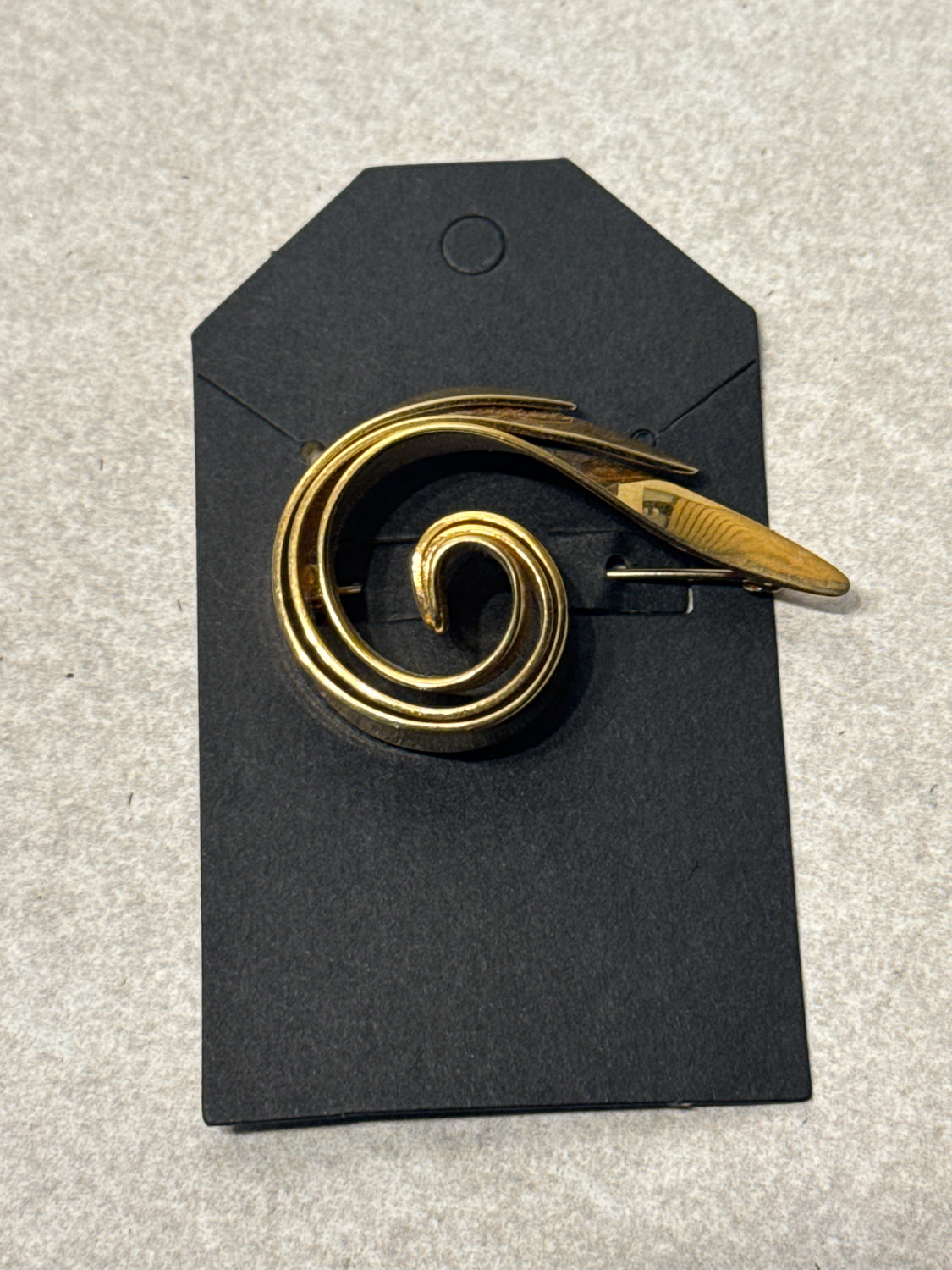 Pin