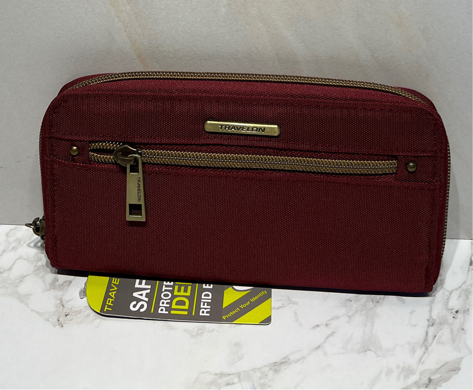 Travelon Wallet