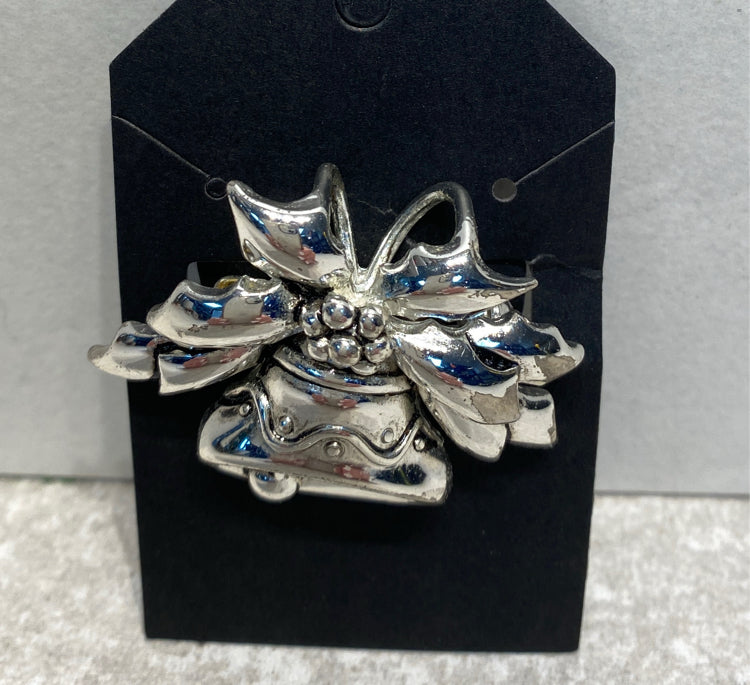 Pin