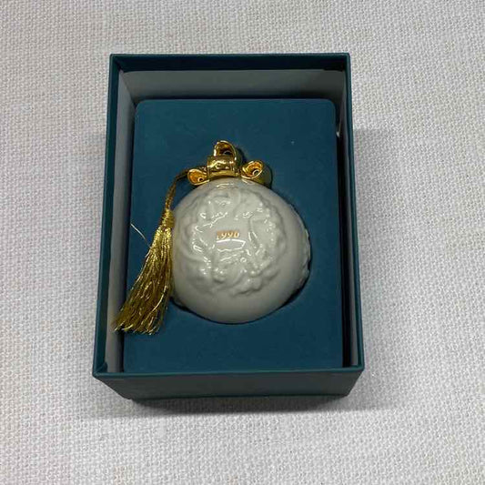 Lenox 1996 Ornament Ball