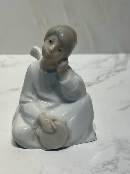 Nao Figurine