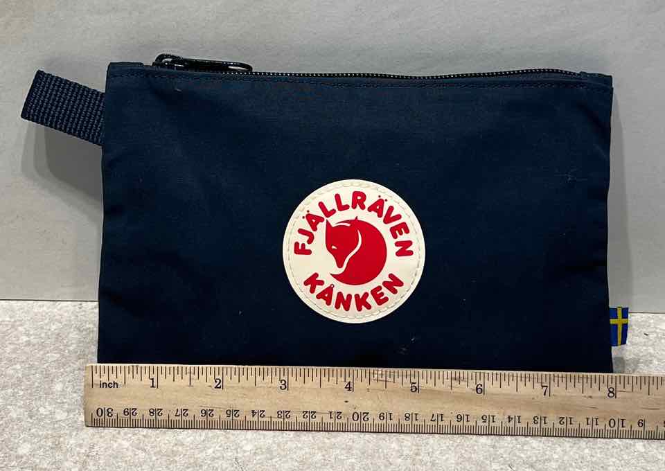 Fjallraven Zippered Bag