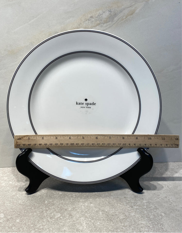 Set of 4 Lenox Plates