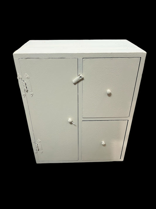 White Cabinet