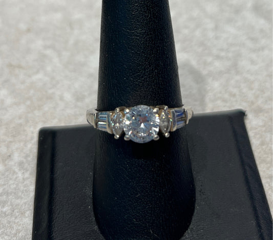 Sterling Ring - Size 9