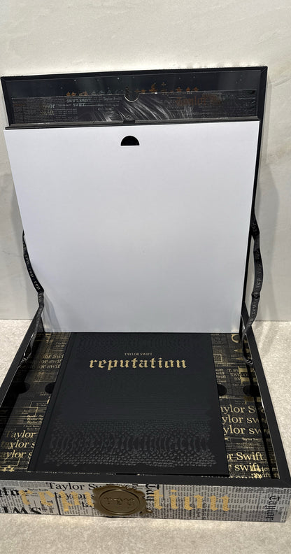 Taylor Swift Reputation Stadium Tour Box
