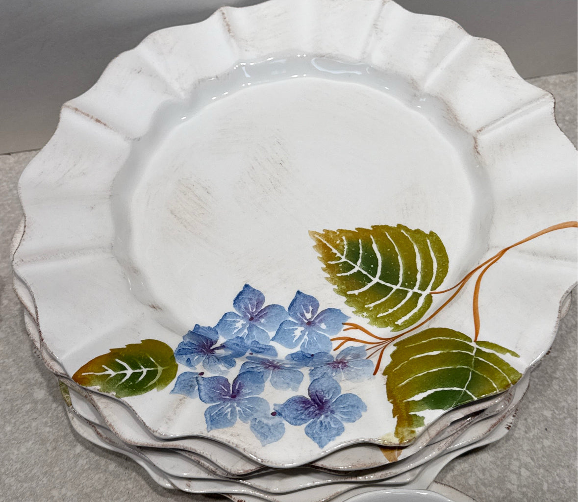 Dinnerware Set
