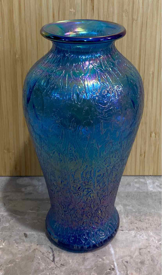 FentonTwilight Blue Iridescent Vase