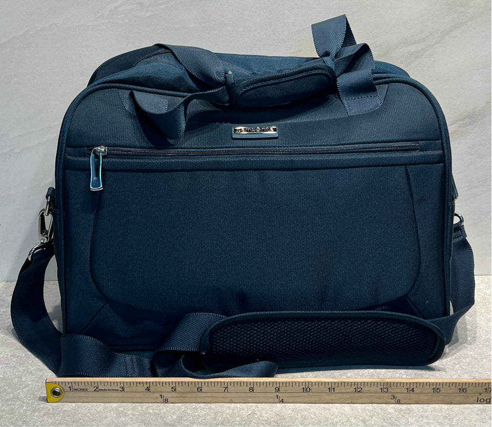 Samantha Brown Travel Bag