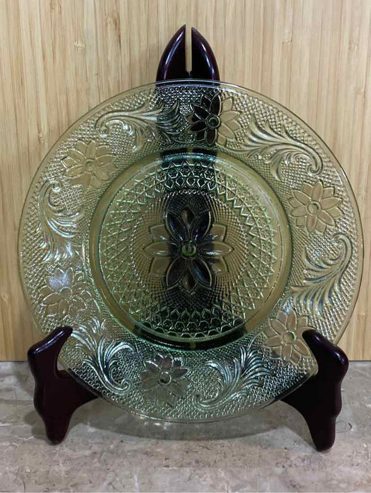 Set of 4 Tiara  Chantilly  Plates