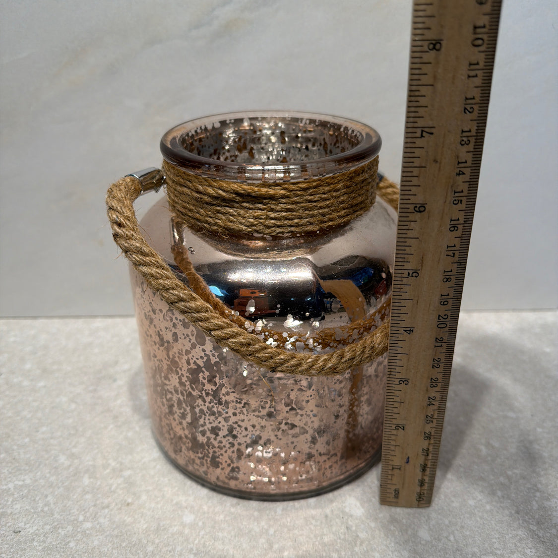 Candleholder