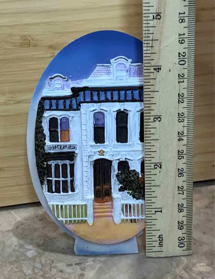 Plaque